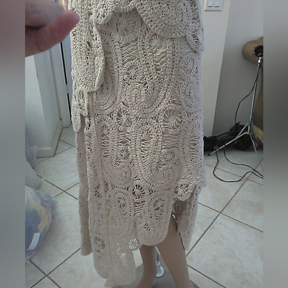 BNWOT AMZ. HANDMADE CROCHET SKIRT/TOP SET (3 WAYS SKIRT) CREAM SEE Measurements - Picture 5 of 16